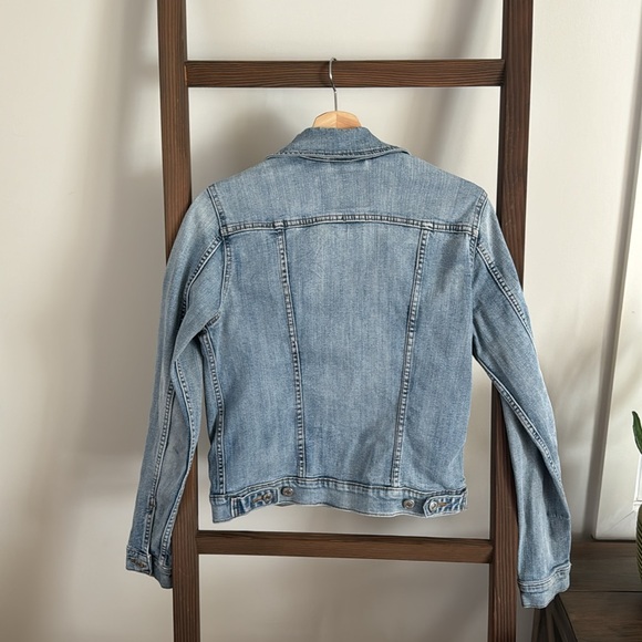 Levi’s Jean Jacket - Picture 2 of 3